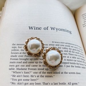 Vintage Mid-Century Pearl Dome Earrings